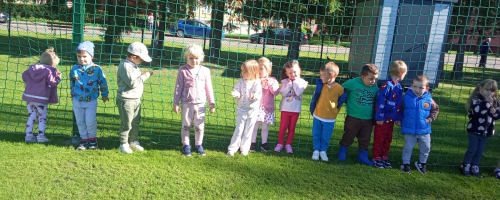 BIEDRONKOWE PRZEBIEŻKI NA BOISKU