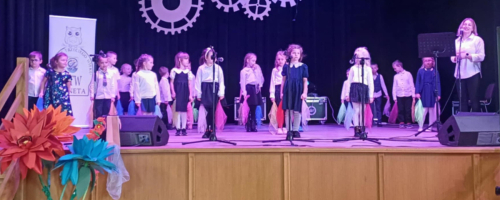 INAUGURACJA ROKU AKADEMICKIEGO UTW W CK W ORNECIE - GRUPA MYSZKI