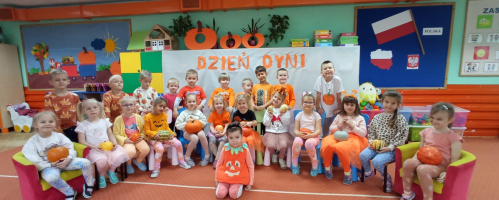 DZIEŃ DYNI W GRUPIE MOTYLKI