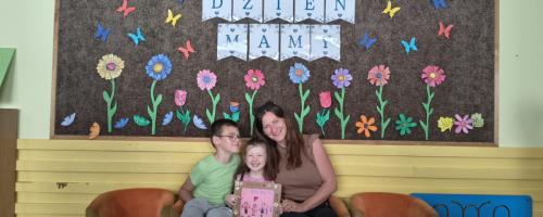DZIEŃ MAMY W GRUPIE BIEDRONKI
